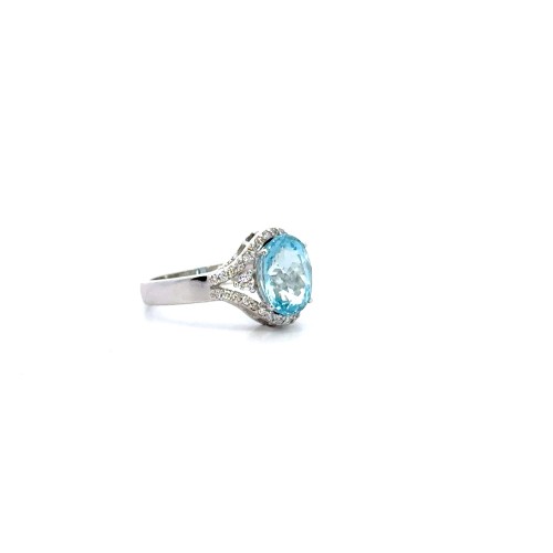 Anello con Acquamarina Naturale Ovale 2,38 ct e Diamanti Naturali 0,29 ct