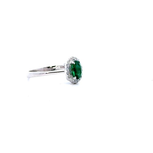 Anello con Smeraldo Naturale Ovale 0,59 ct e Diamanti Naturali 0,18 ct