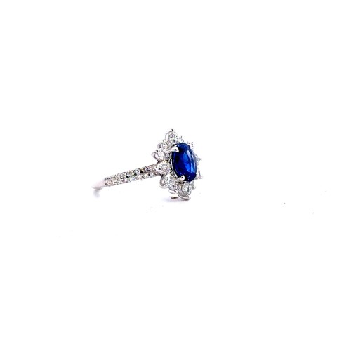 Anello con Zaffiro Naturale Ovale 1,50 ct e Diamanti Naturali 0,98 ct