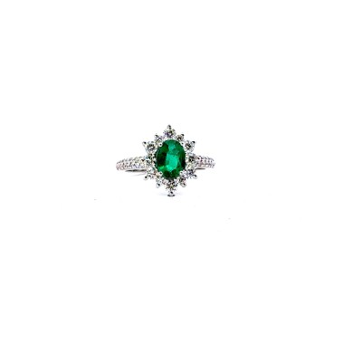 Anello con Smeraldo Naturale Ovale 1,04 ct e Diamanti Naturali 0,98 ct