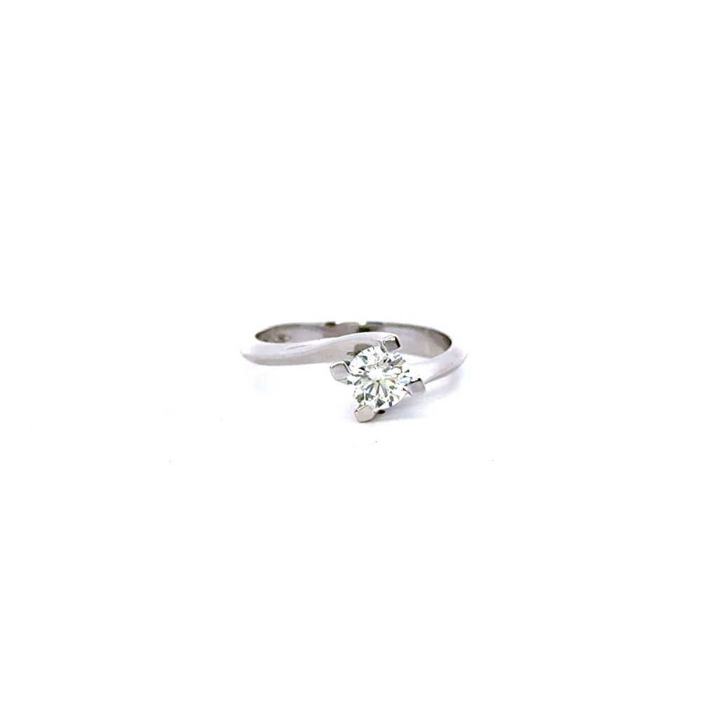 Anello Solitario con Diamante Naturale Certificato GIA 0,55 ct D VS1