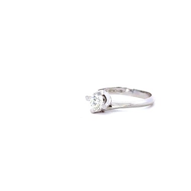 Anello Solitario con Diamante Naturale Certificato GIA 0,55 ct D VS1