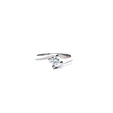 Anello Solitario Modello Valentino con Diamante Naturale 0,26 ct