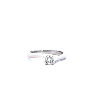 Anello Solitario con Diamante Naturale 0,29 ct in Oro Bianco 18 Carati