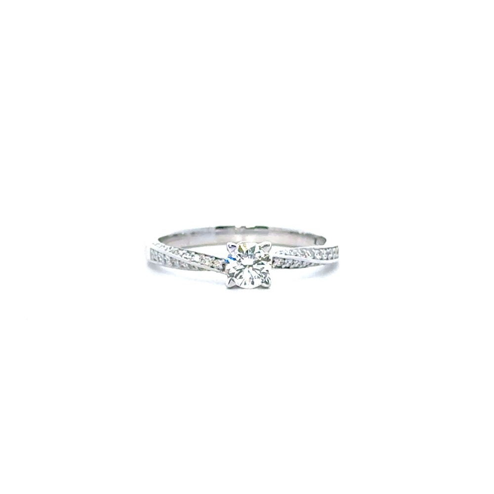 Anello Solitario con Diamante Naturale IGI 0,42 ct e Diamanti Naturali 0,28 ct