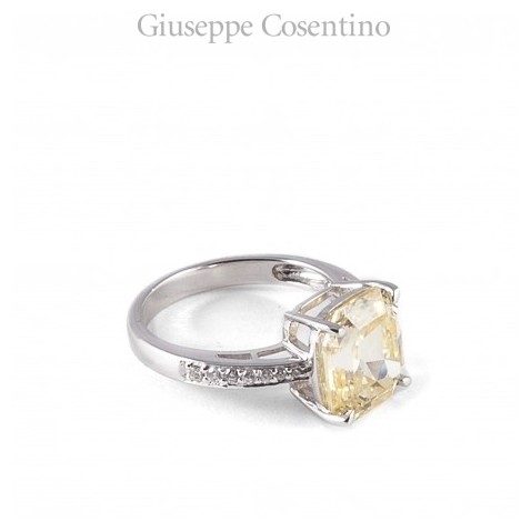 Ultima Edizione, Solitaire big squared fancy stone ring