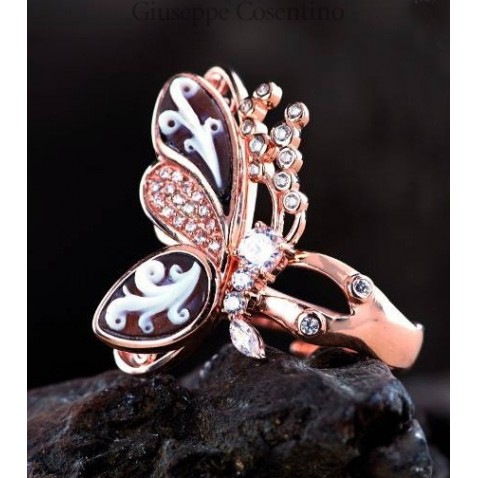 Italian cameo, butterfly ring with cameo